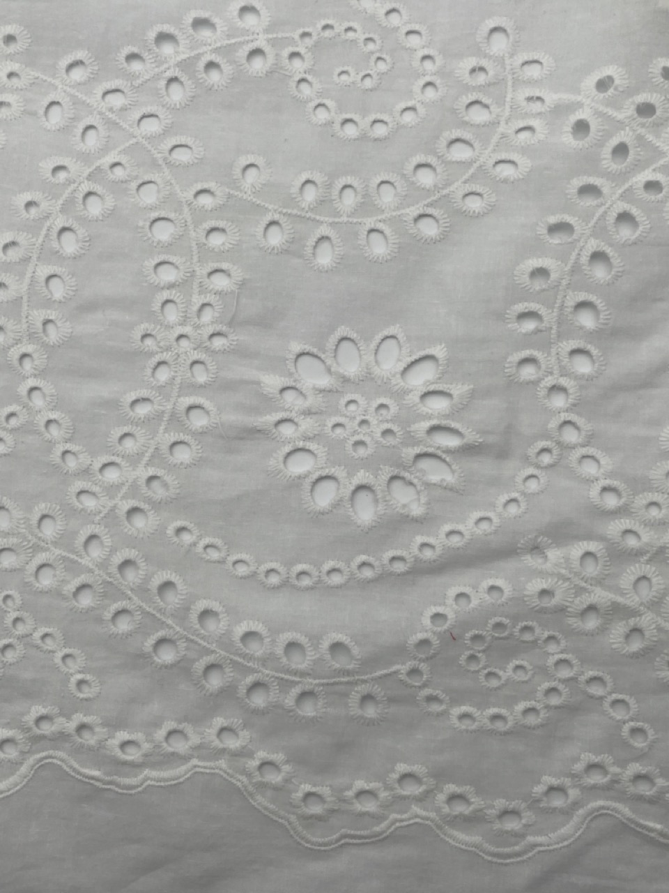 Mystical_garden_embroidery