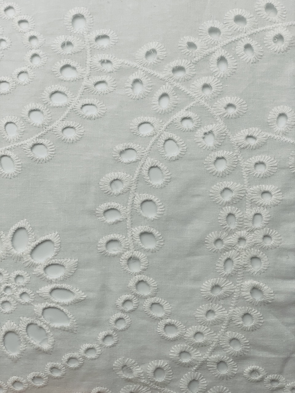 Mystical_garden_embroidery