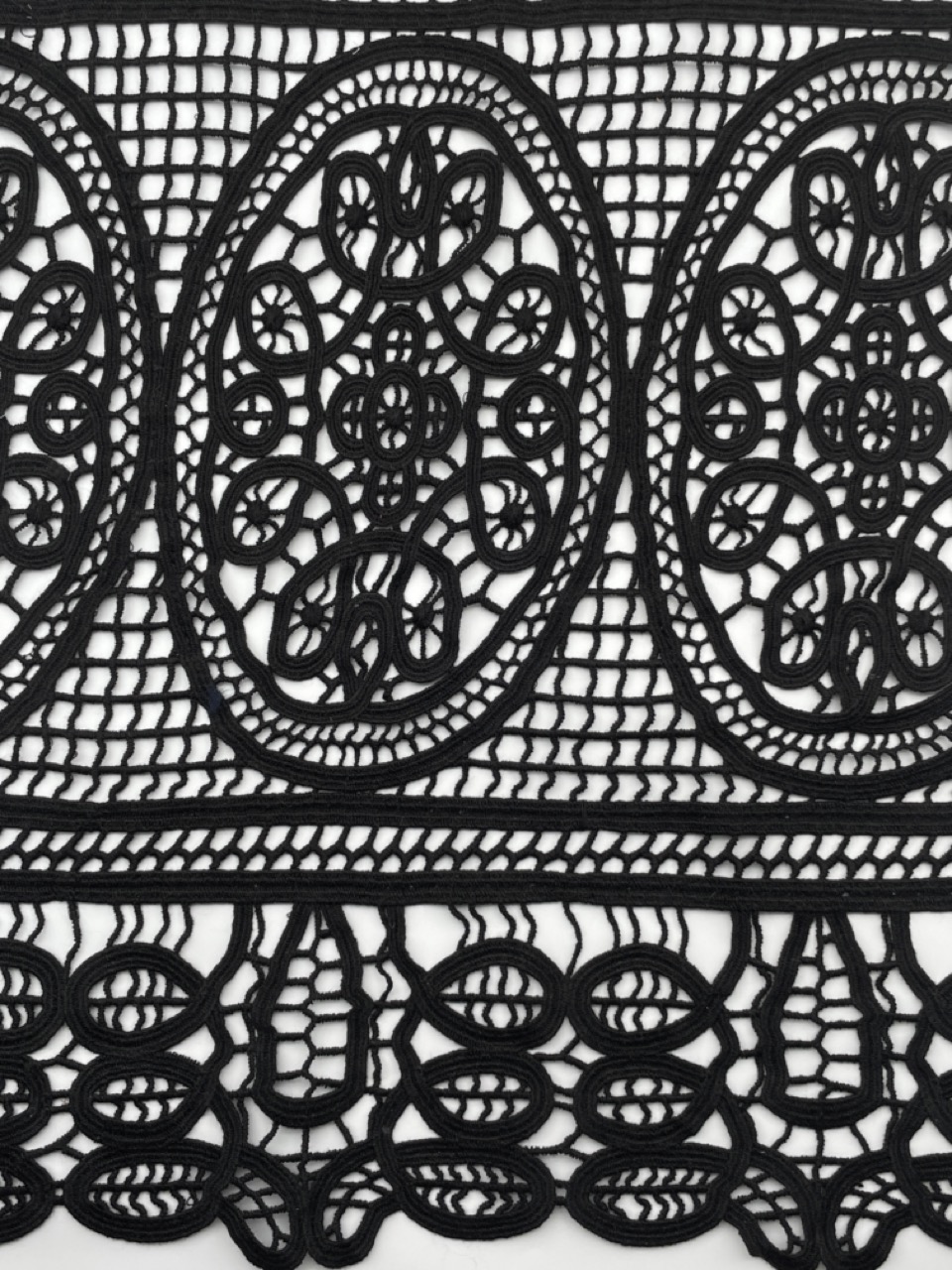 Black_magic_embroidery