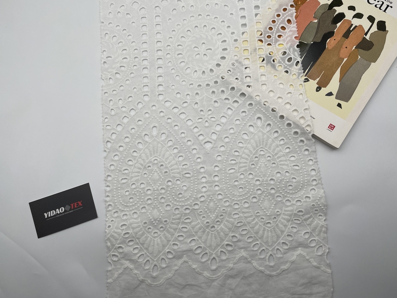 Grand_blooming_embroidery