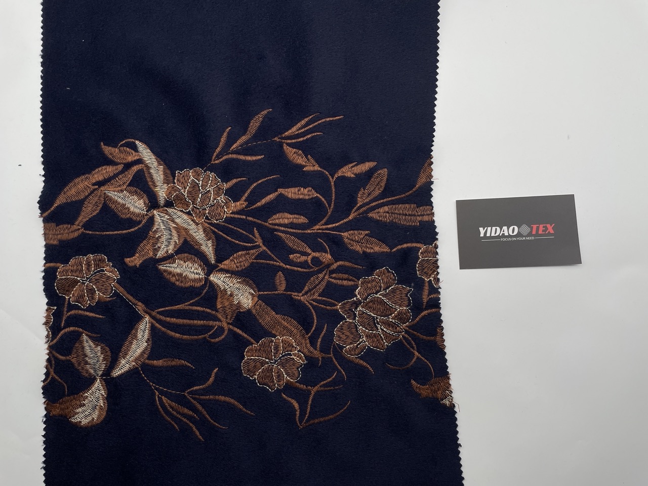 Freelance_Floral_embroidery