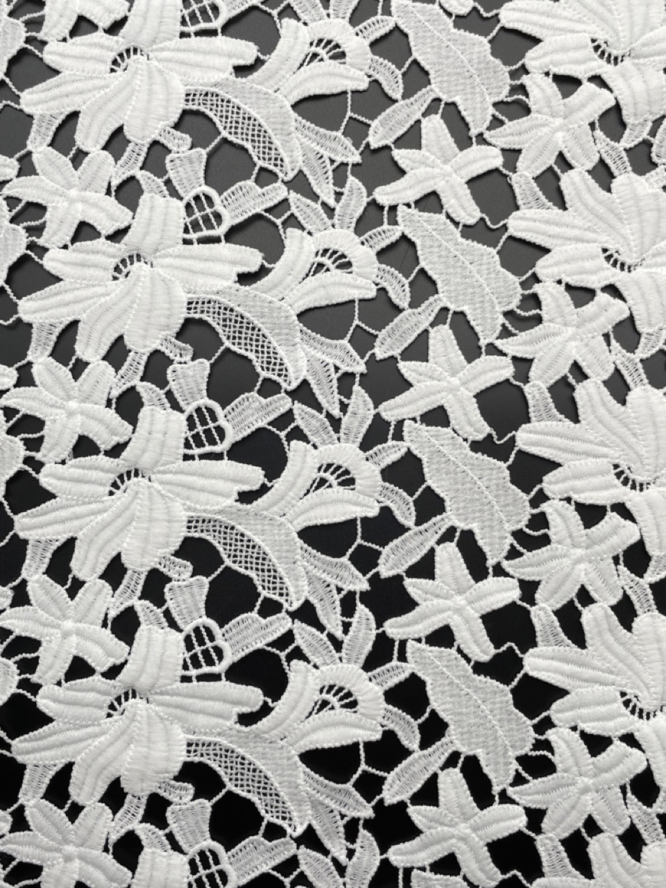 WATER_FLOWER_EMBROIDERY