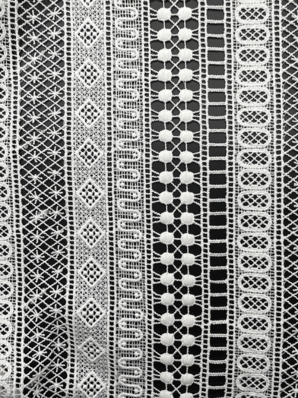 LOOPING_TEX_EMBROIDERY