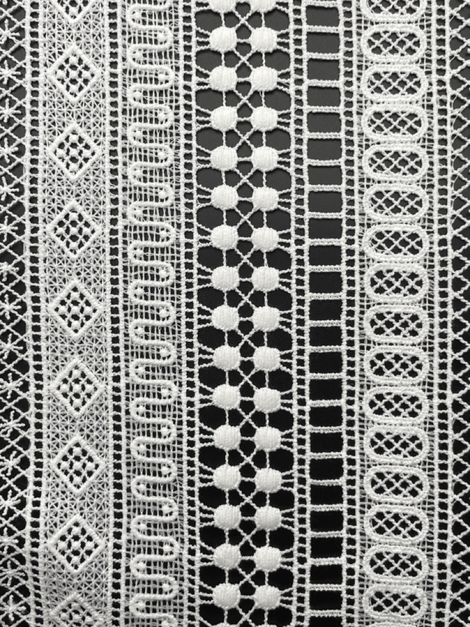 LOOPING_TEX_EMBROIDERY