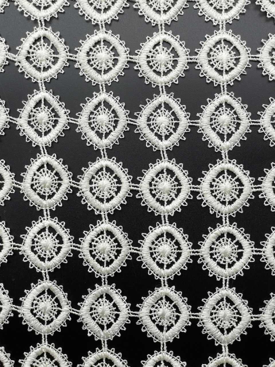 LOOPING_STAR_FLOWER_EMBROIDERY