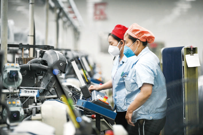 Over 20  factories working under epidemic environment